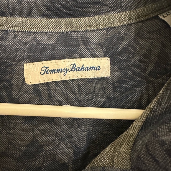 Tommy Bahama Gray Zip Up Sweater - Picture 2 of 5